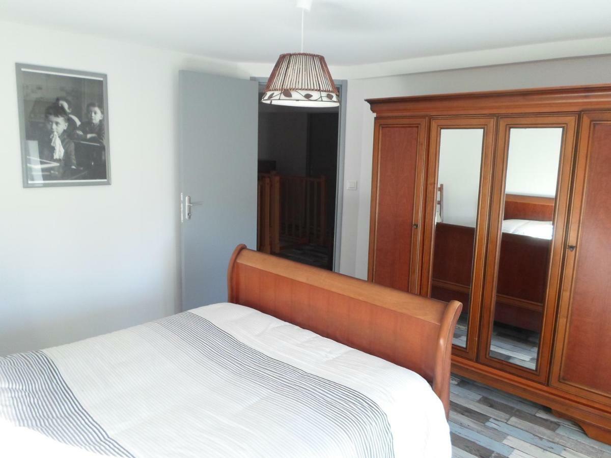 Relais Des Chaux Bed & Breakfast Saint-Jean-des-Ollieres Exterior photo